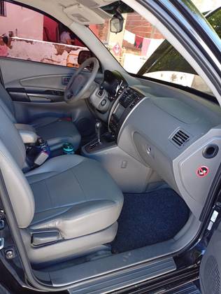 HYUNDAI TUCSON 2.0 MPFI GLS 16V 143CV 2WD FLEX 4P AUTOMÁTICO